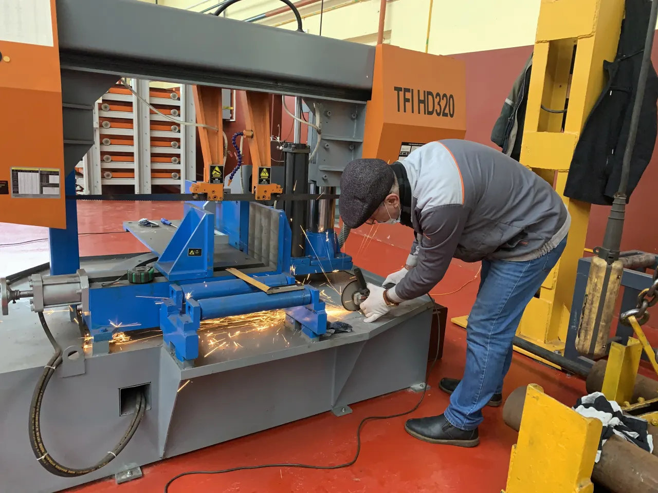 Bandsaw Machine UAE