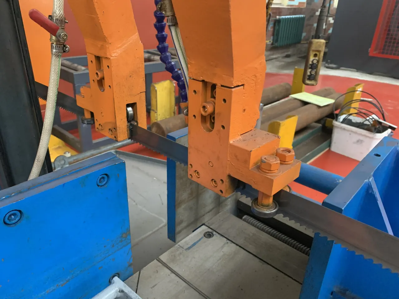 Bandsaw Machine UAE