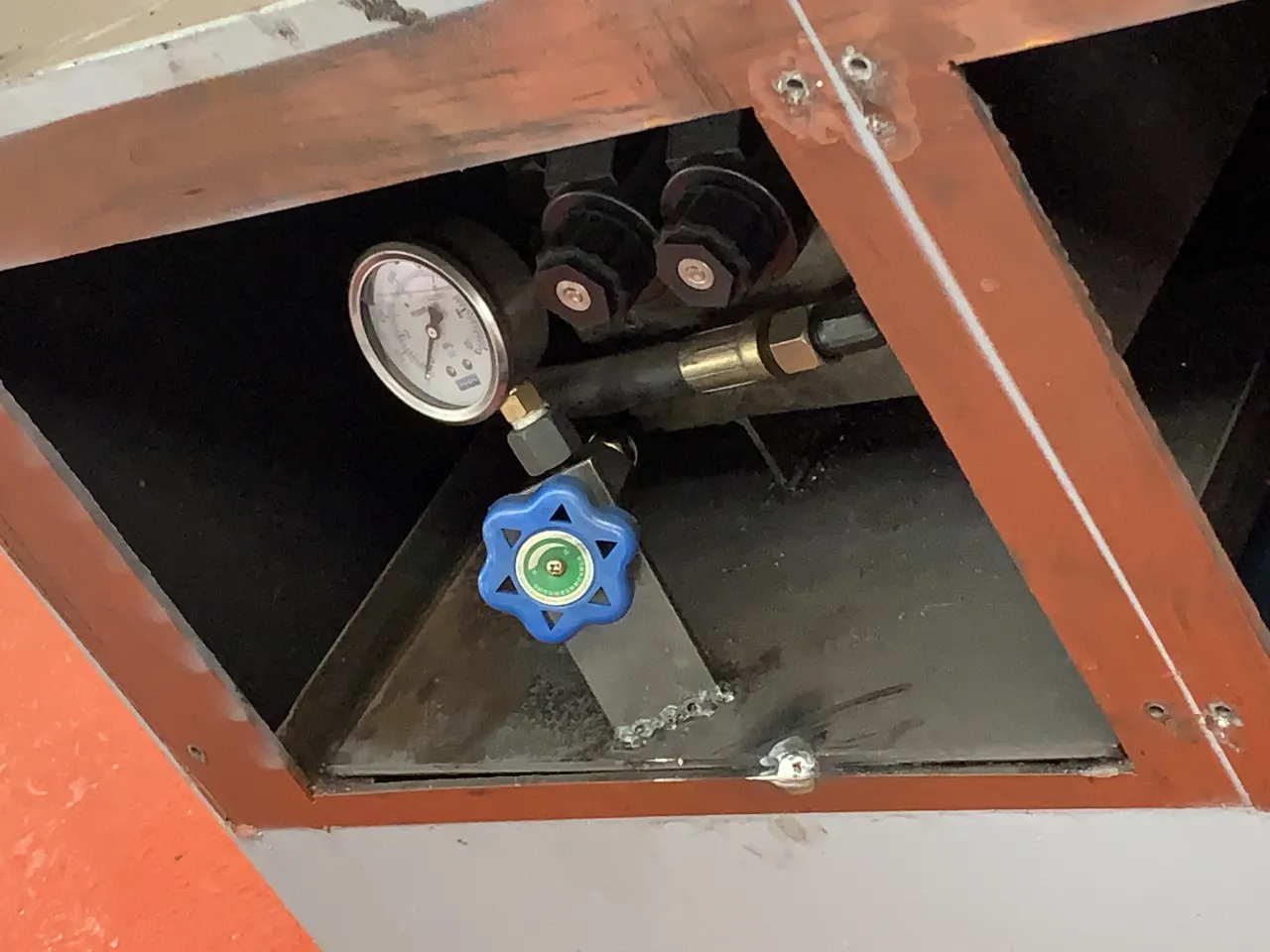 Bandsaw Machine UAE