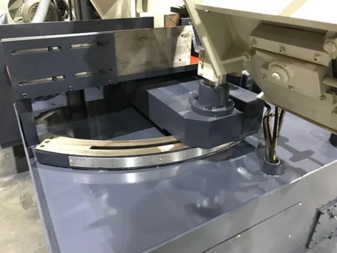 Rotatory Single Column Bandsaw machine TFI-R-320-S